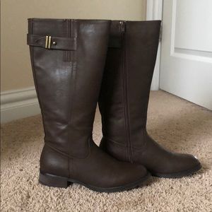 Size 6.5 Tall Boots